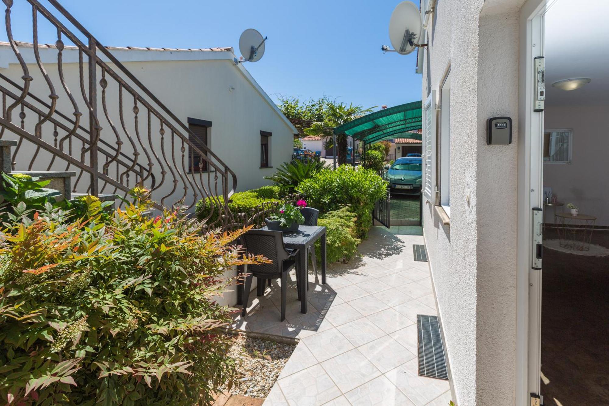 Apartment Leni Near Beach بوريتش المظهر الخارجي الصورة